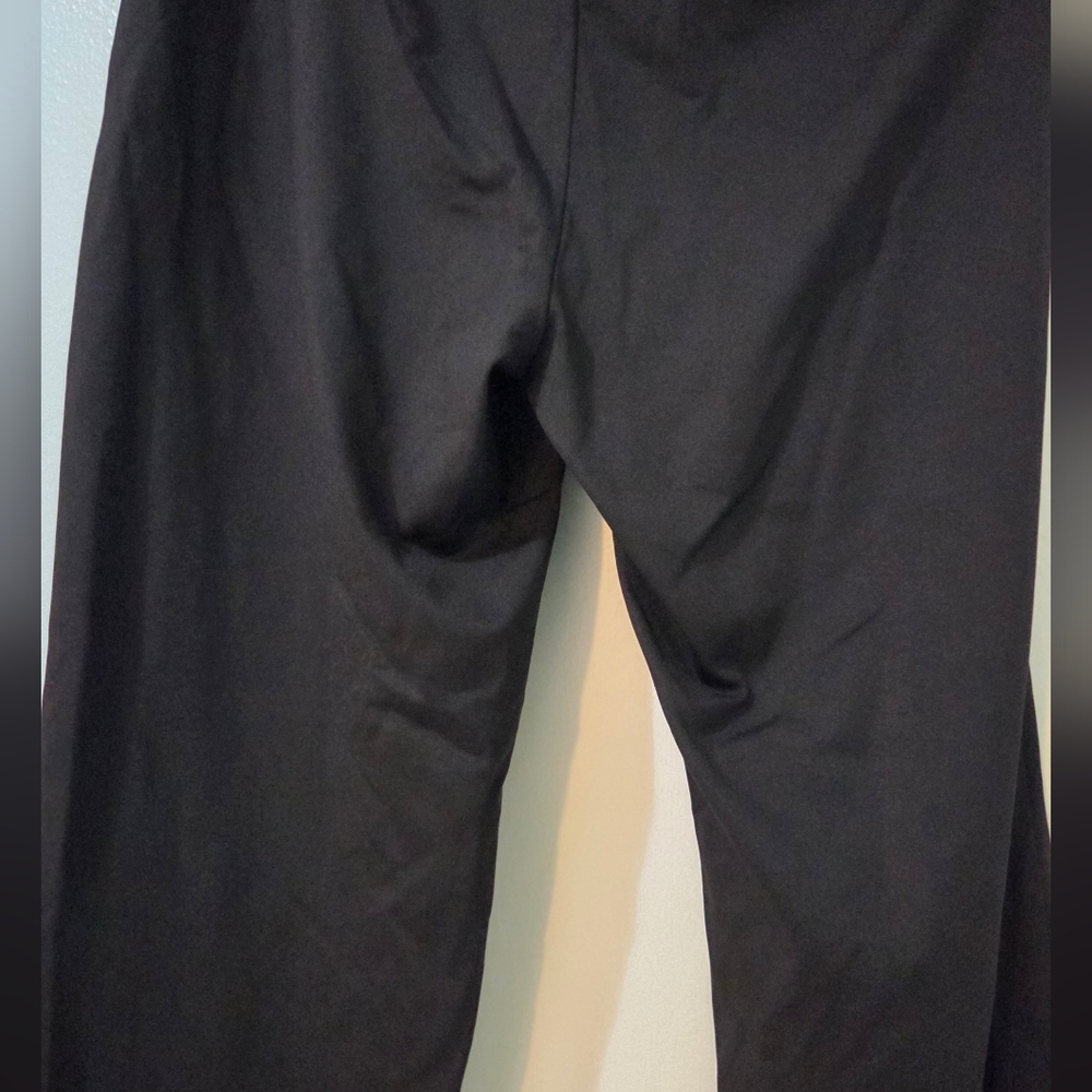 Women's J. McLaughlin Black Pants, Size S - Picture 13 of 16